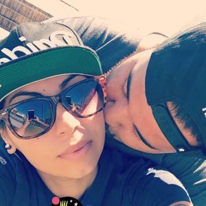 Meet your Posher, Iris